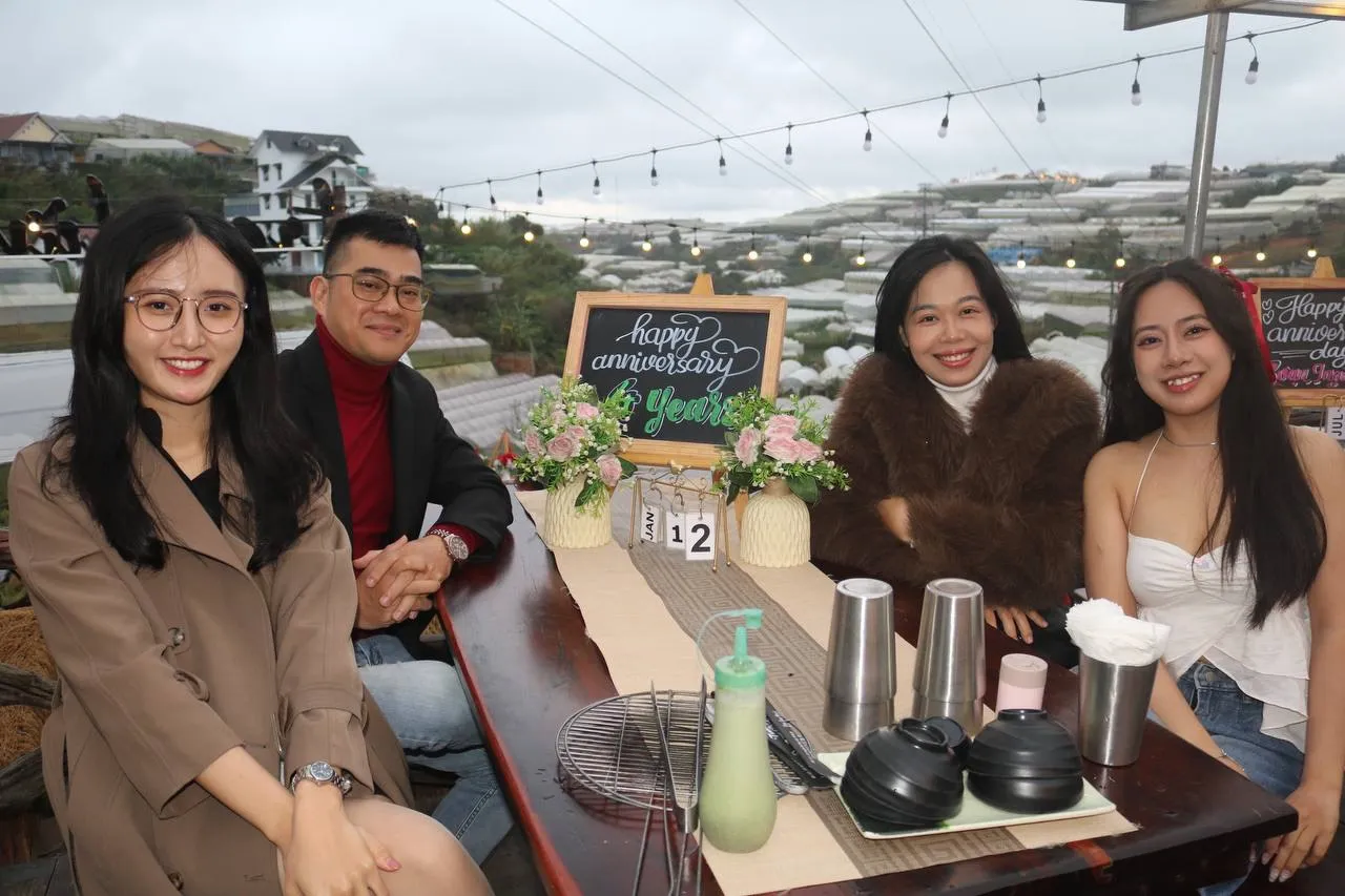 Team trợ lý luât sư HT